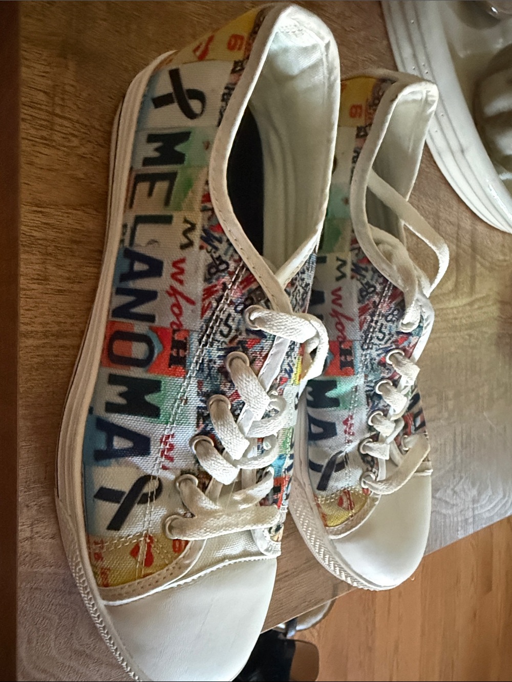 Colorful Graphic Canvas Lace-Up Sneakers